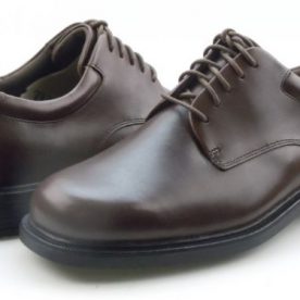 Cách chọn và duy trì một đôi giày da tốt 3 - Giày Bền